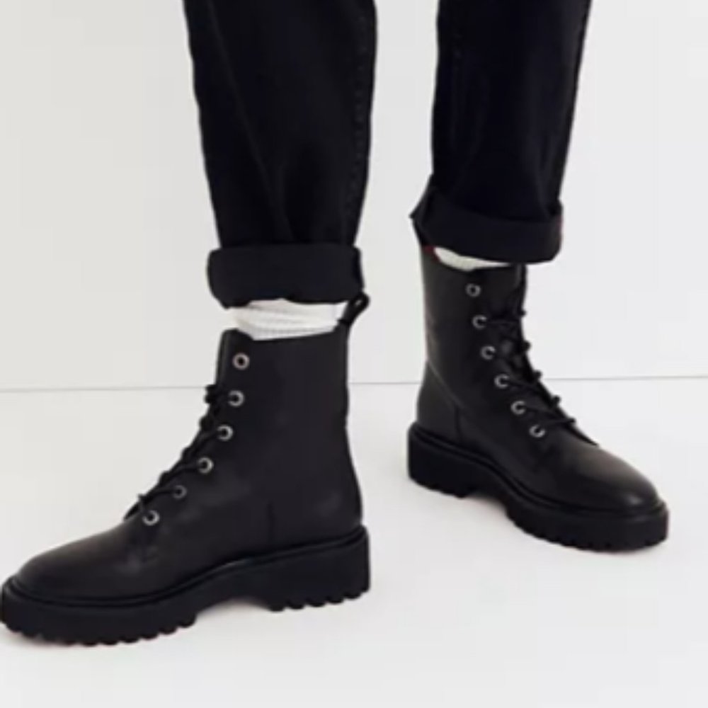 Madewell Rayna Lug Sole Black Combat Boot size 7